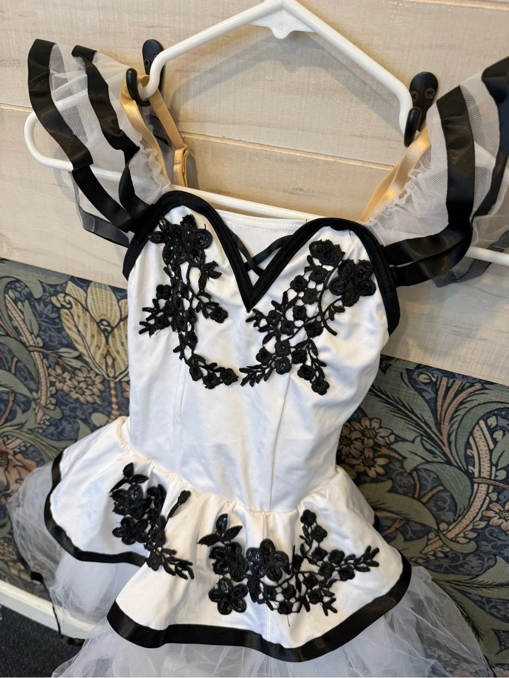 NEW! Weissman ballet costume Neville's Waltz 11058 white and black tutu